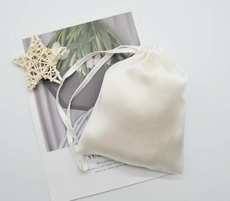Silk Eye Mask Cosmetic Bag with Pocket - Jewelry & Travel Organizer