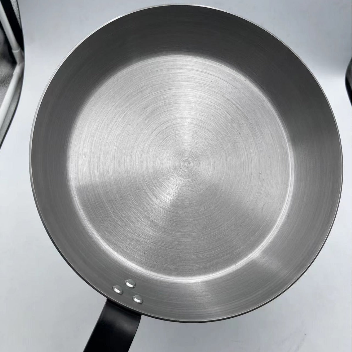 26cm Carbon Steel Uncoated Iron Pan - Non-Stick Cooking Pot