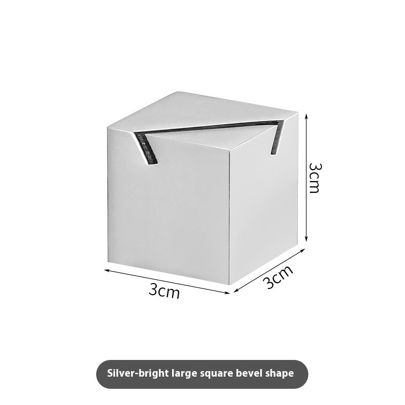 Minimalist Stainless Steel Seat Plate for Home and Garden Decor