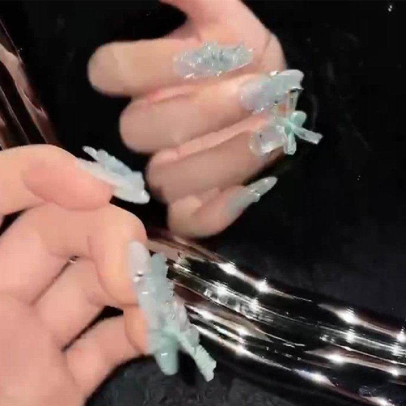 Gray Jade Butterfly Press-On Nails Set