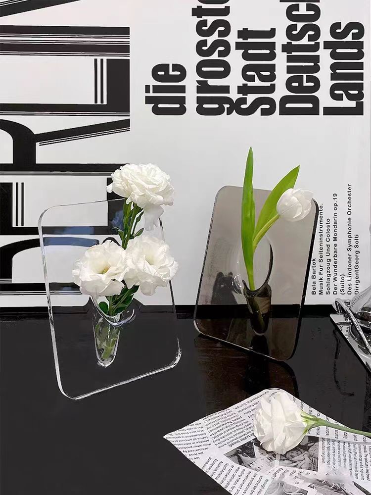 Transparent Acrylic Vase for Flowers Home Decor 15x20cm