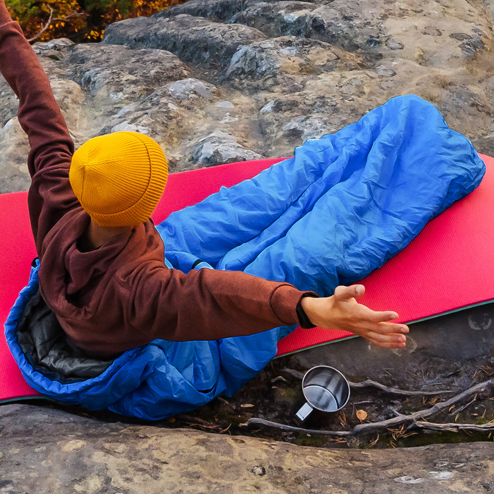 3-Season Camping Sleeping Bag - 220x80cm, Blue