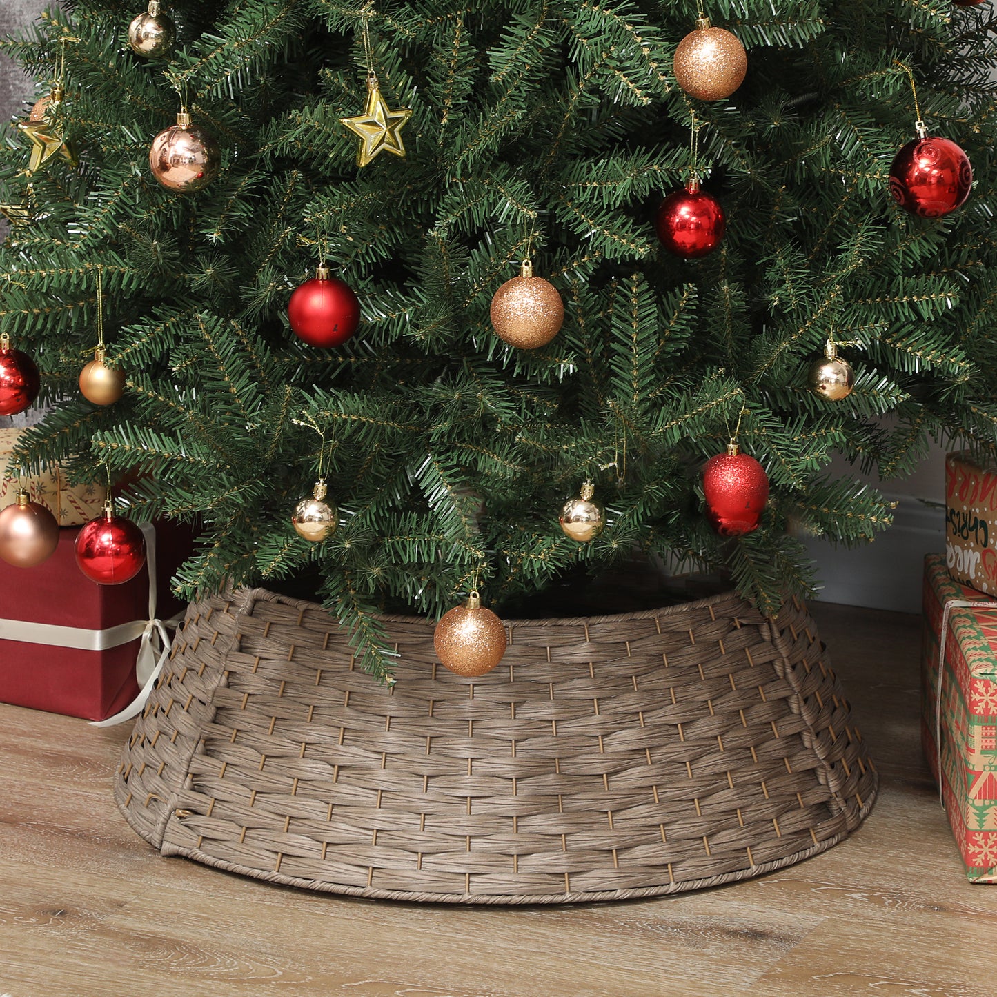 27-Inch Rustic Christmas Tree Skirt - Coffee Color