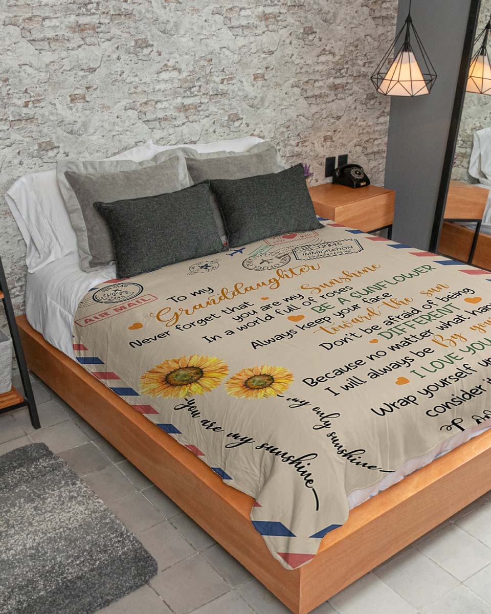 Thick Flannel Printed Blanket - Cozy Home Textile for Comfort & Warmth