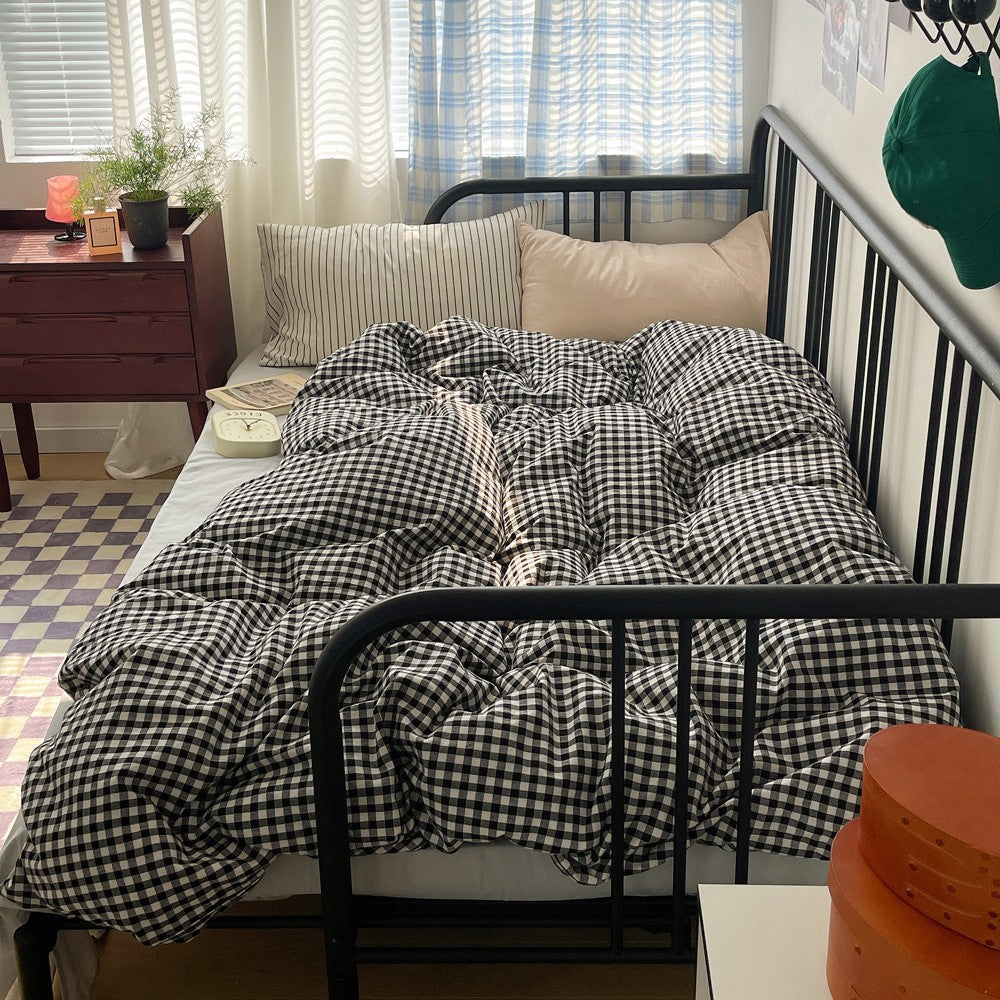 Fresh All-Cotton Checkered Bedding Set - Light Beige, 4 Pieces