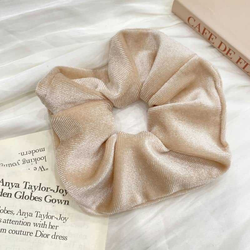 Velvet Large Hair Band for Autumn Winter Retro Style - Elastic Head Accessory