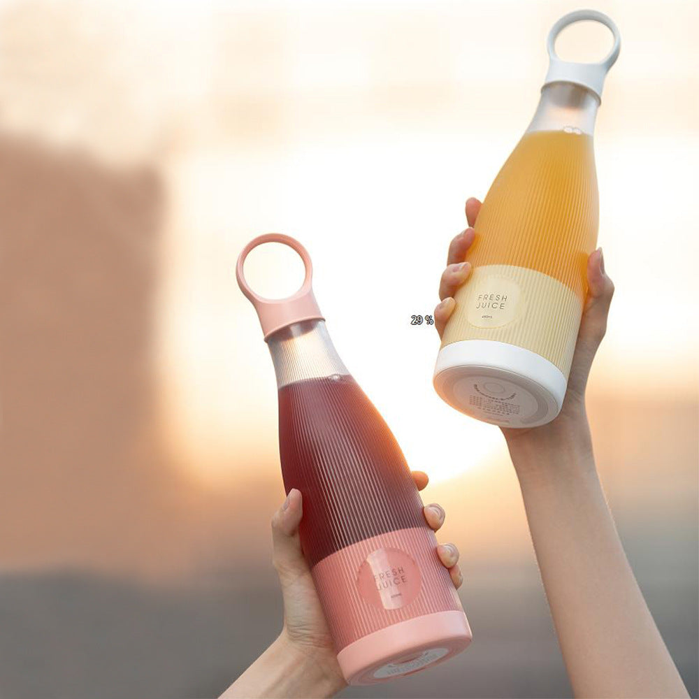 Portable Electric Juicer USB Handheld Fruit Extractor for Outdoor & Household Use
