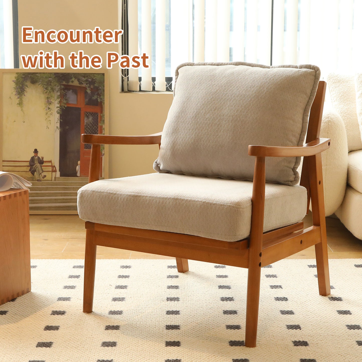 Cozy Grey Accent Chair with Solid Wood Frame - Comfy Armchair
