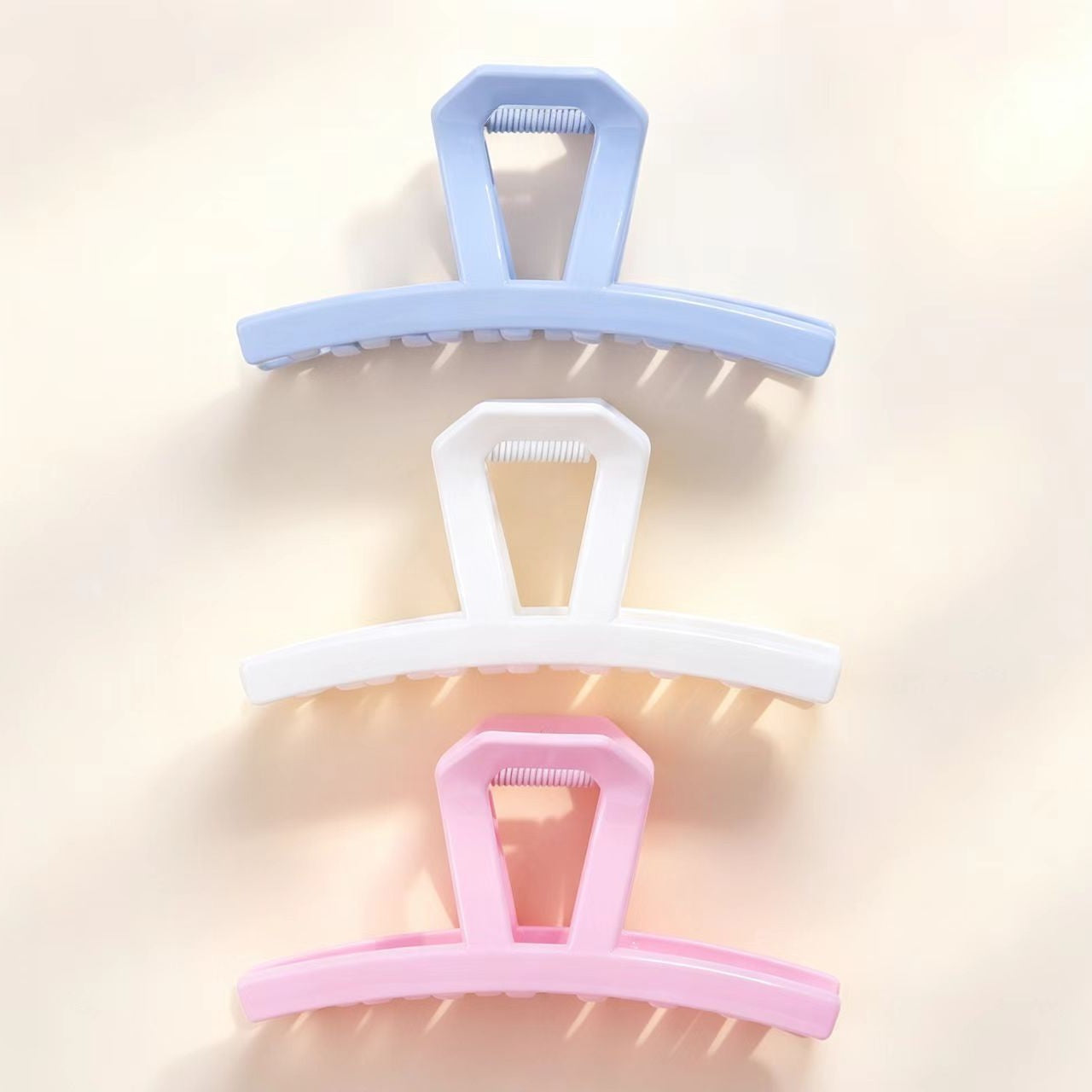 Elegant Shark Design Half-Up Hair Clip - Multiple Colors