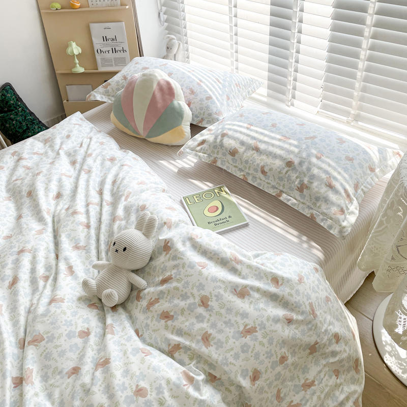 Retro Floral Bedding Set - Cotton Bed Linen with Quilt Cover & Pillowcases