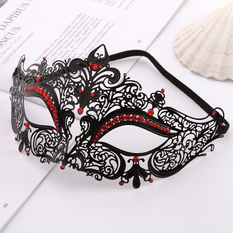 Metal Cat Mask Hollow Diamond Eye Costume Mask for Party & Decor