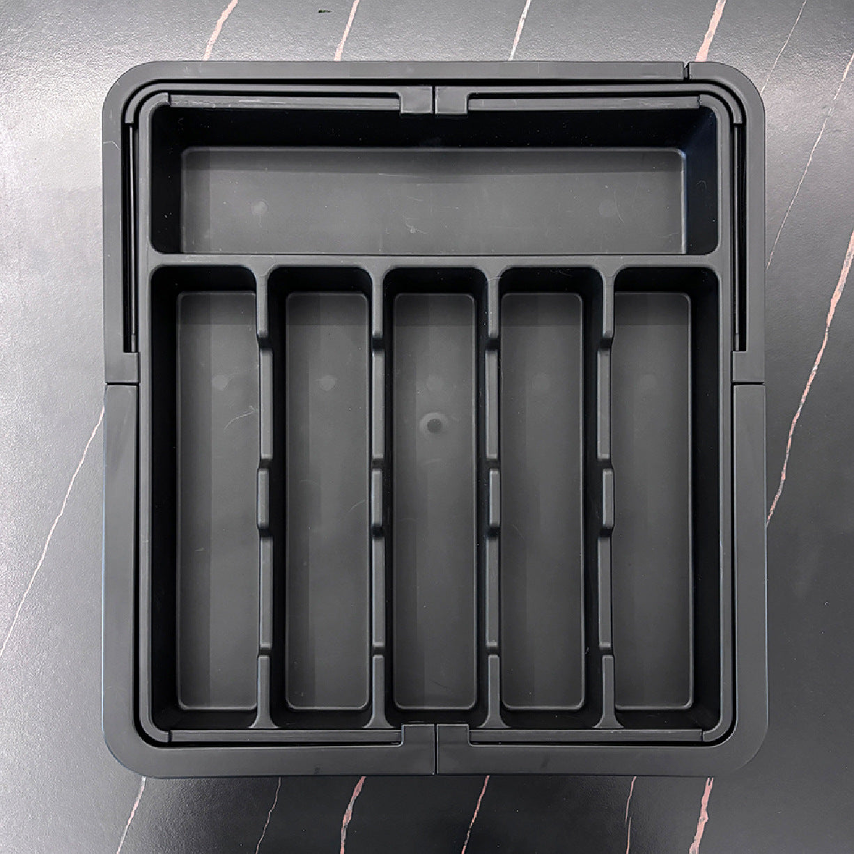 Kitchen Cutlery Storage Box Organizer with Expandable Compartments