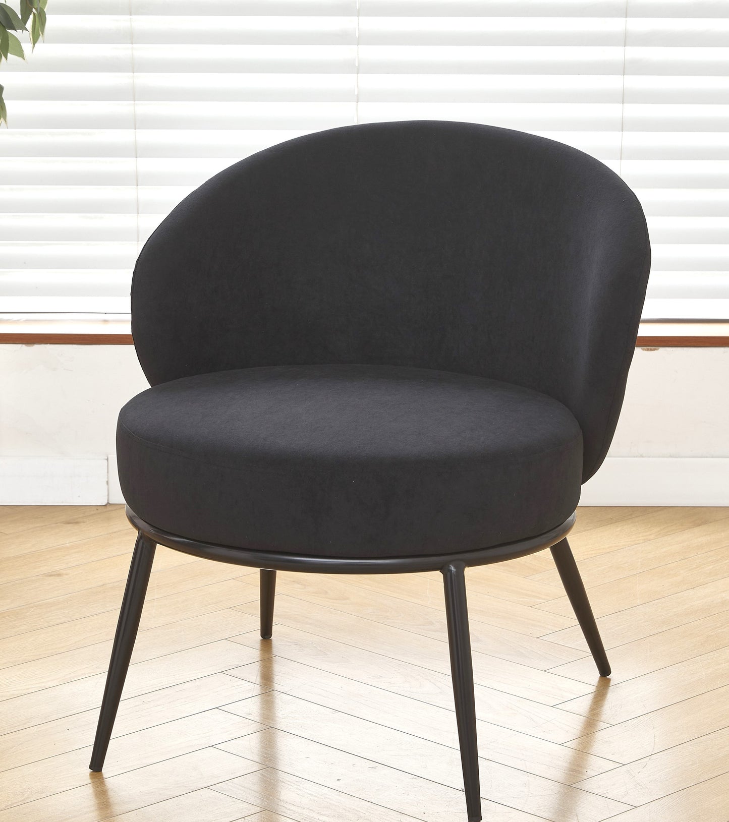 Round Velvet Accent Chair, Mid-Century Modern Upholstered Armchair