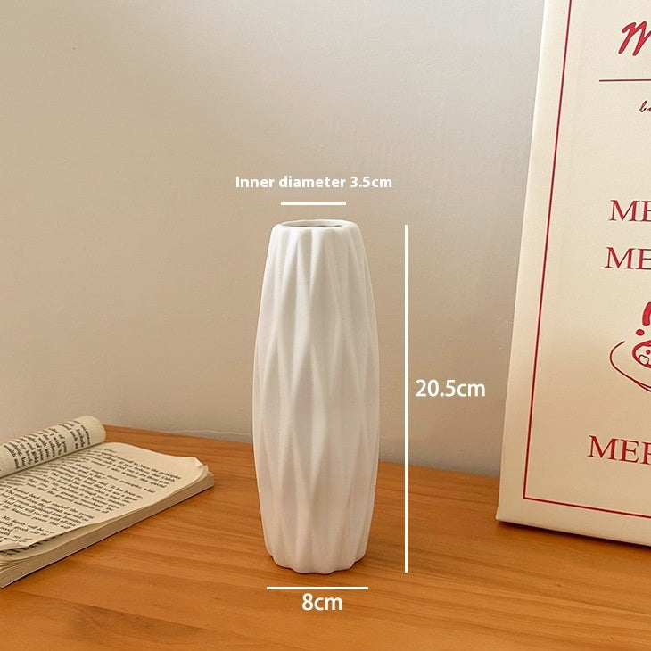 Ceramic Tulip Vase Set with White Flower Arrangements for Living Room Decor