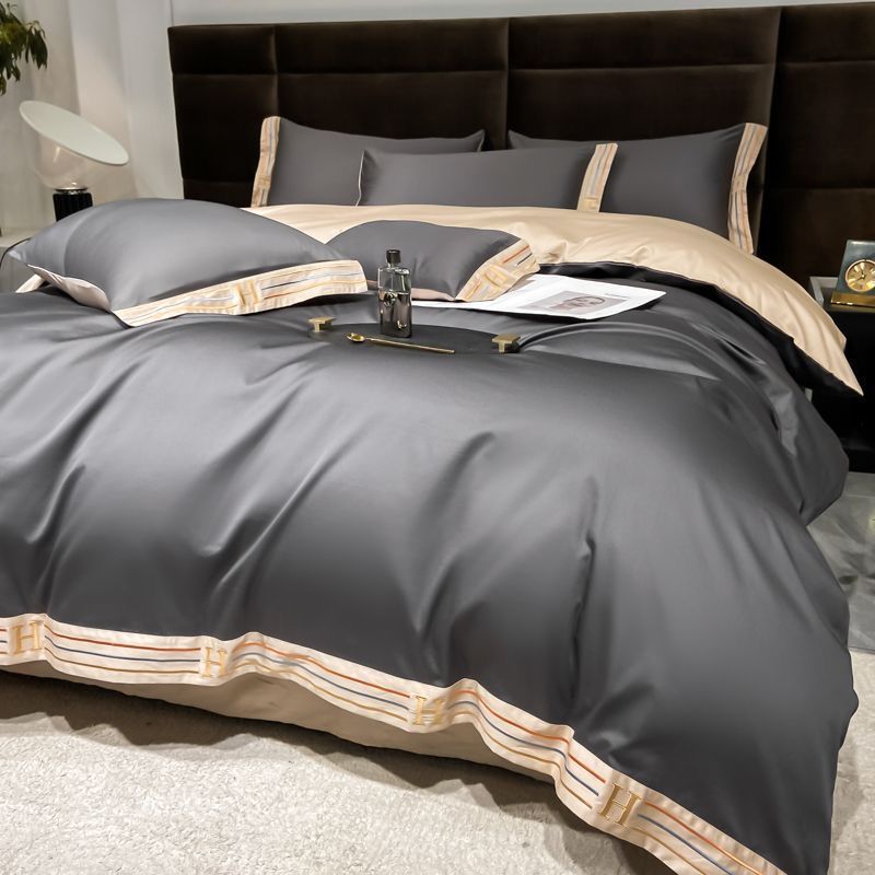 Long Velvet Cotton Bedding Set - Four-Piece Quilt Cover & Sheets