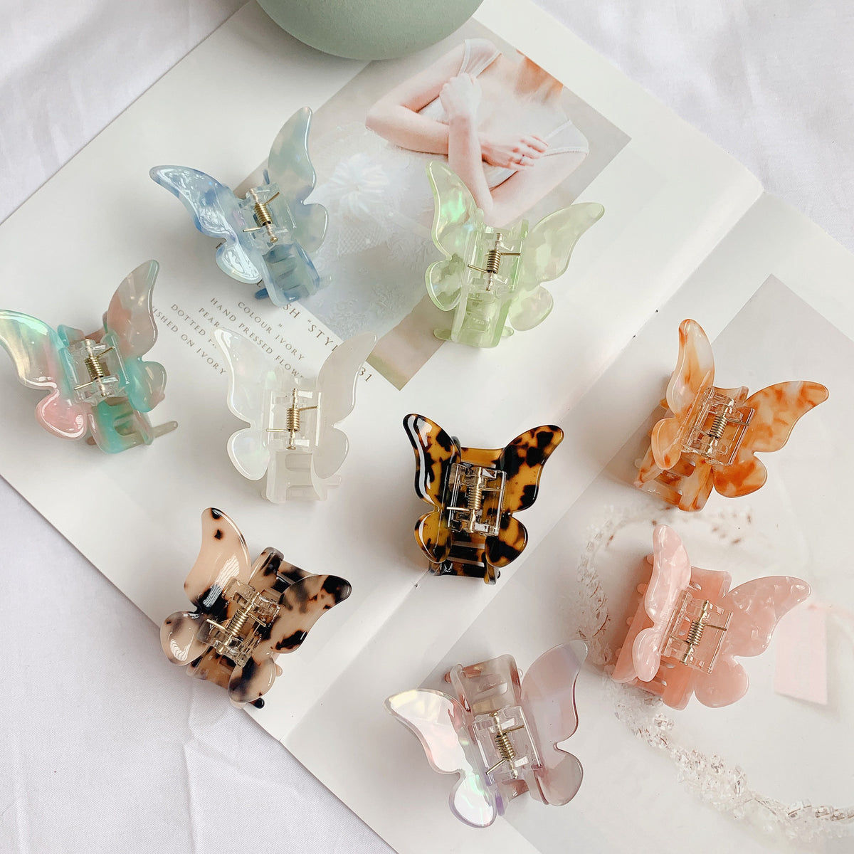 Butterfly Acetate Grab Clip - Multiple Colors