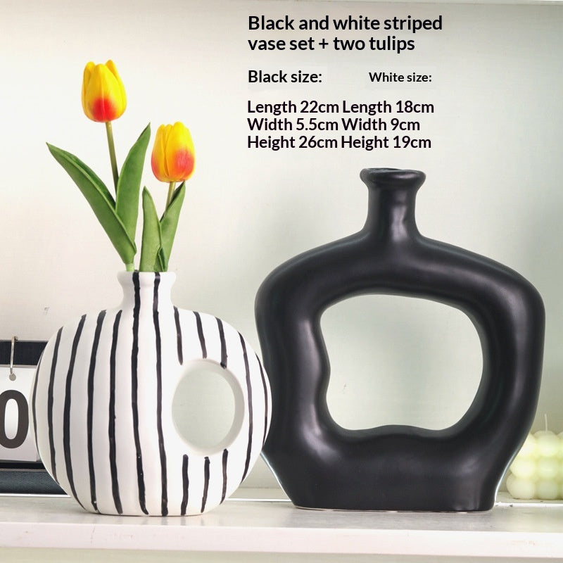 Minimalist Black-and-White Ceramic Vase - Modern Art Home Decor Set
