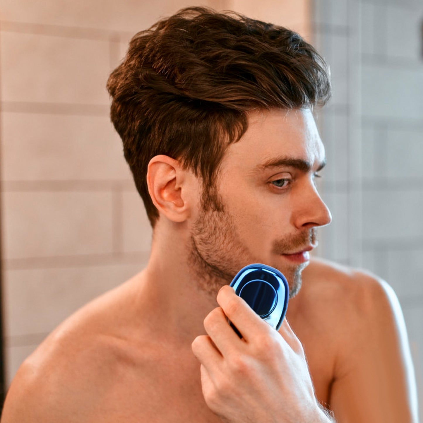Portable Electric Shaver for Men, Rechargeable Beard Trimmer with LED Display