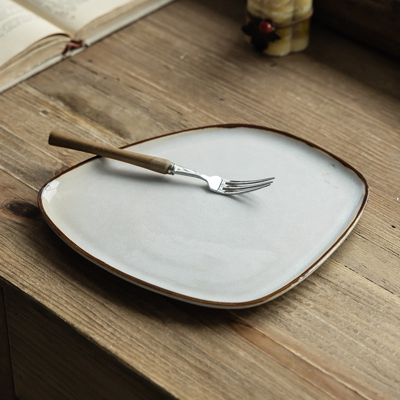 7.3 Inch Ceramic Irregular-Shaped Plate for Salad and Western Food