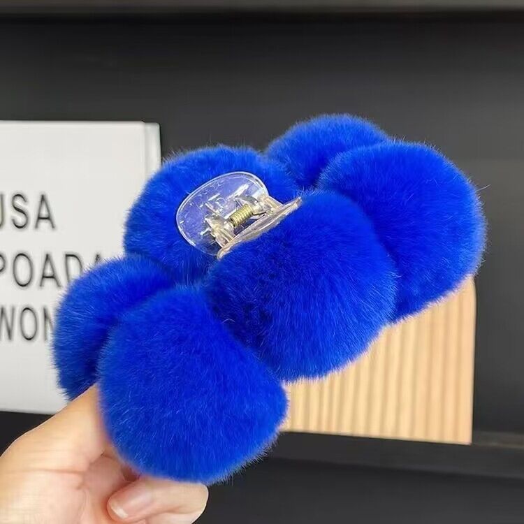Elegant Rabbit Fur Ball Hairpin Plush Grip