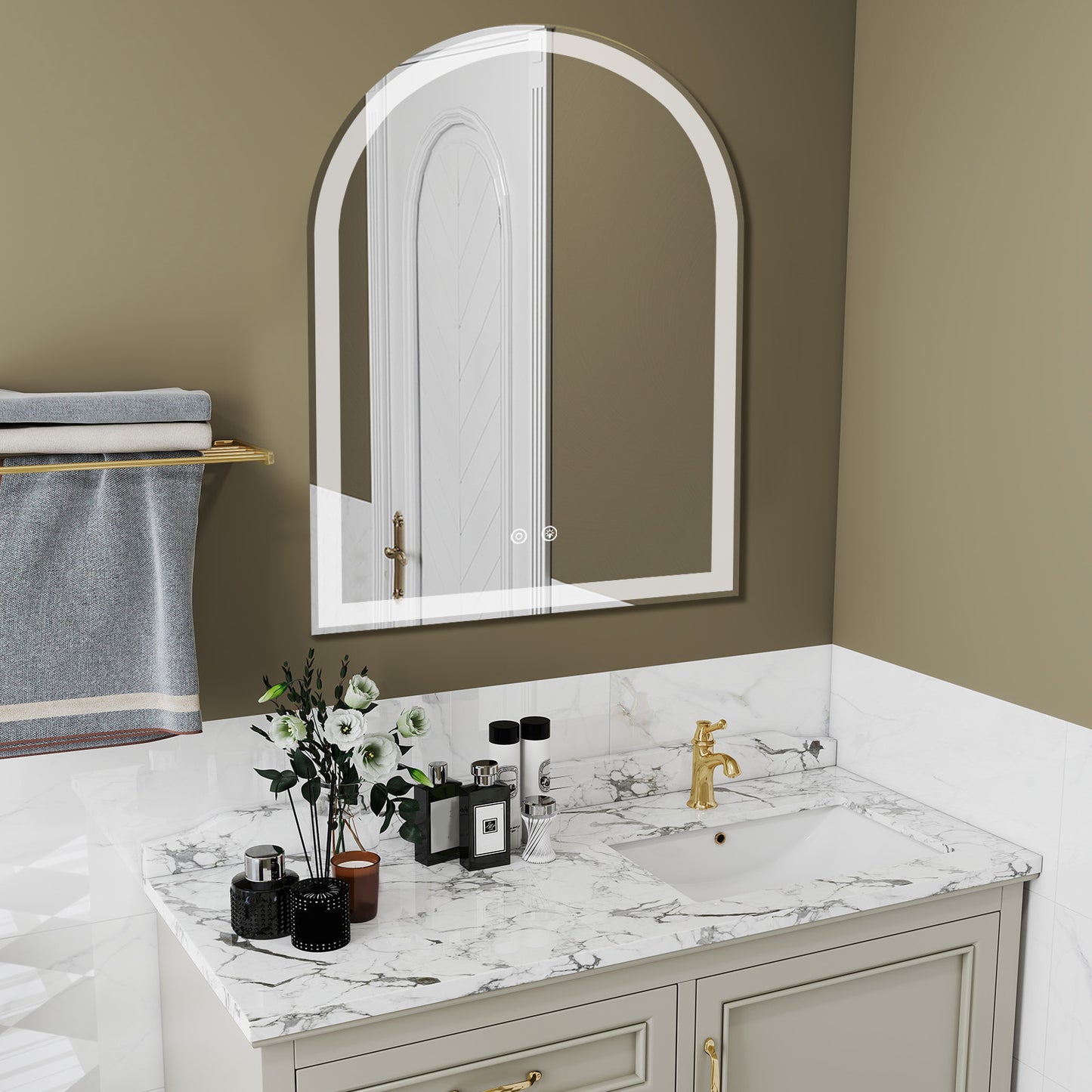 Smart Anti-Fog LED Bathroom Mirror - Arch Shape, Dimmable, 3 Colors