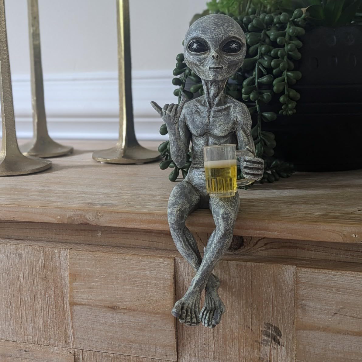 Resin Alien Statue Ornament Decoration for Home & Garden