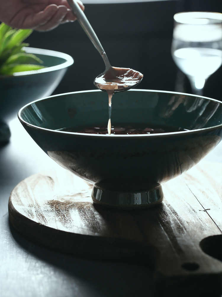 Ceramic Soup Bowl - Creative Retro Dinnerware for Kitchen & Dining