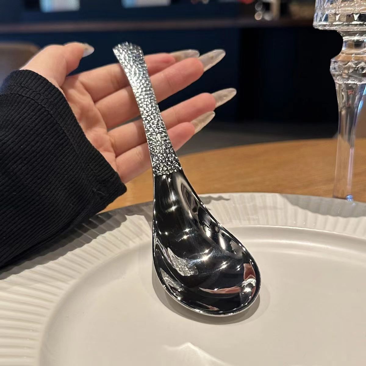 Stainless Steel Hammered Spoon - Retro Creative Tableware