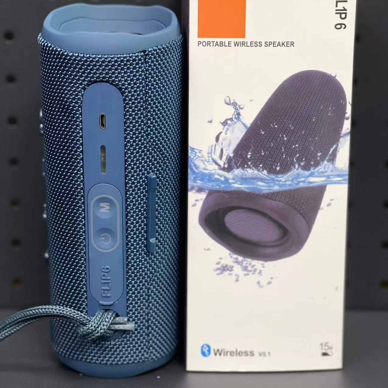 Portable Outdoor Wireless Bluetooth Speaker with Dual Speakers