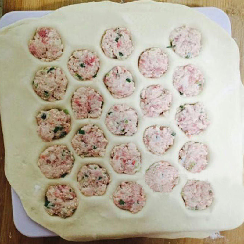 Dumpling Maker Machine - Food Grade Plastic Dumpling Mold for Quick Preparation
