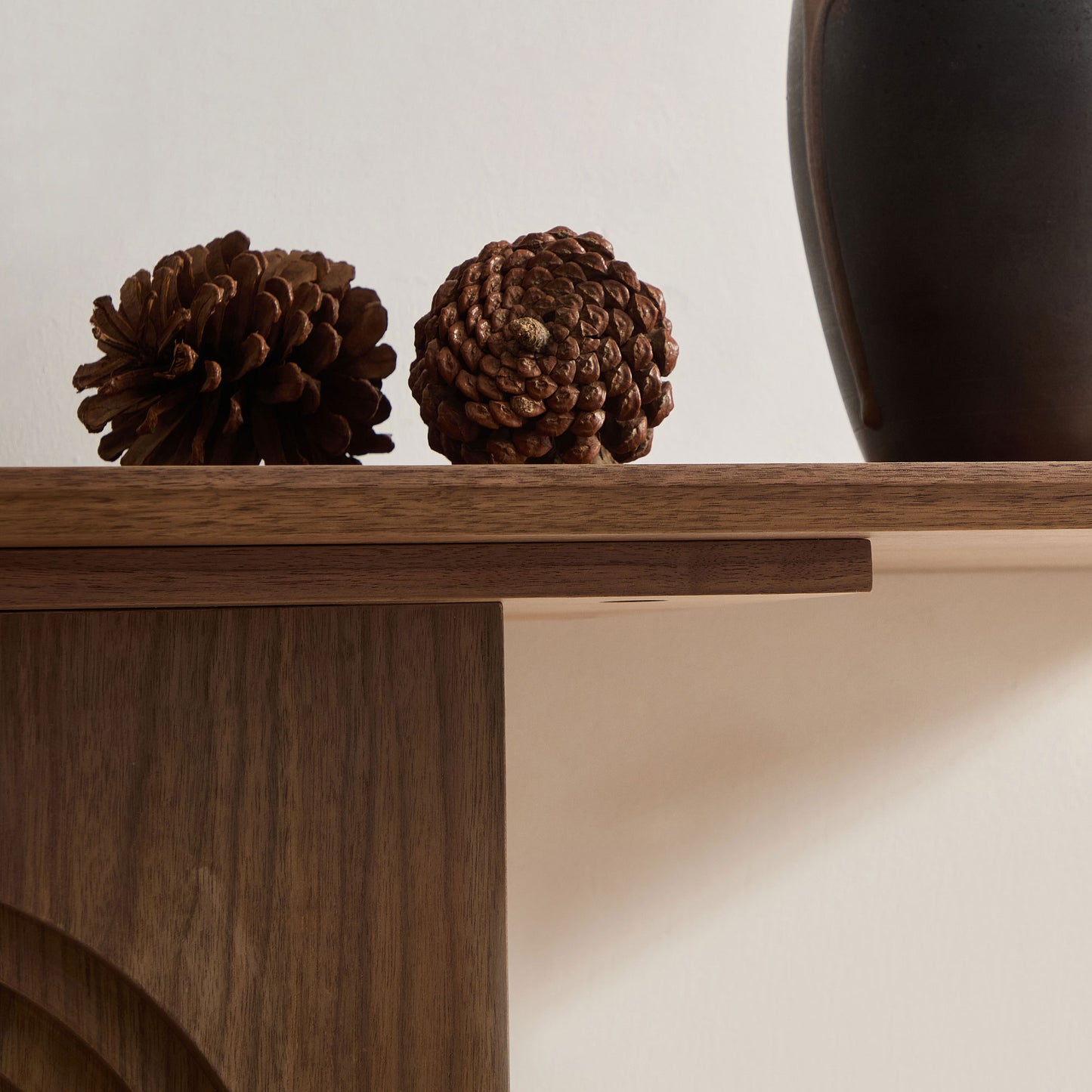 Modern Walnut Console Table - 47.24 Inch Narrow Entryway Table