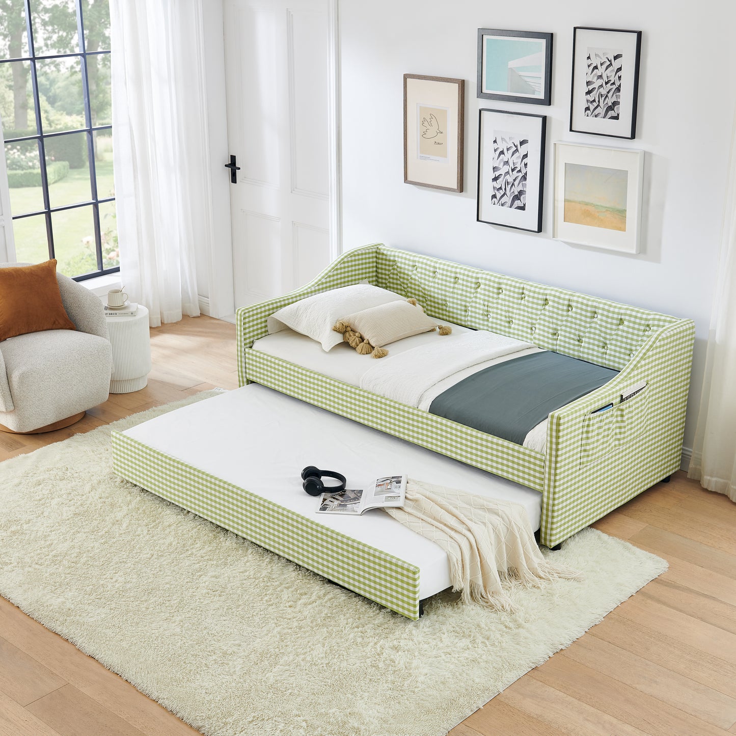 Twin Size Upholstered Daybed with Pull-Out Trundle & Storage - Green