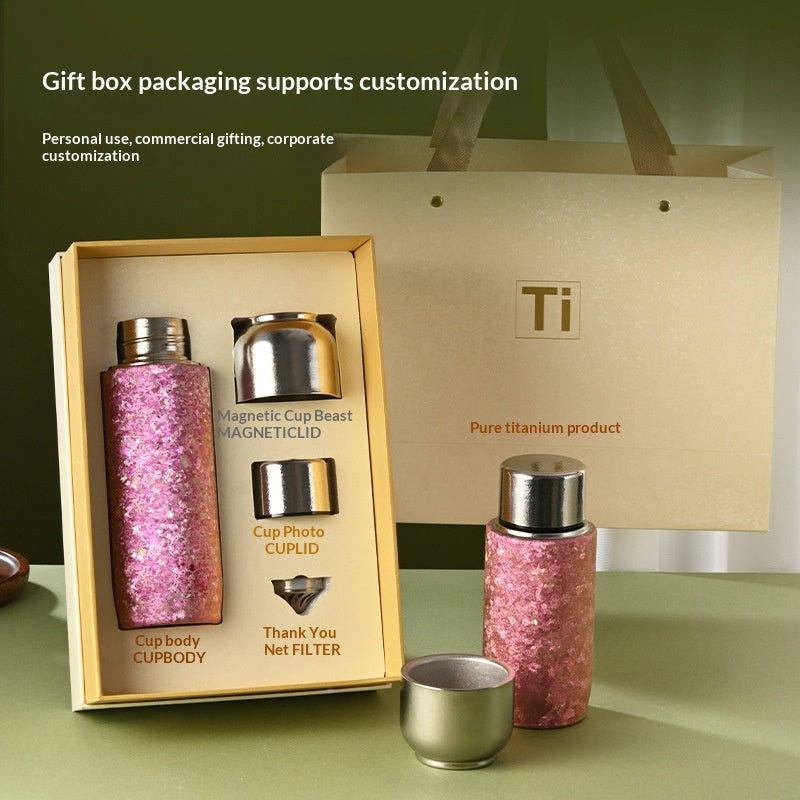 Insulated Titanium Water Bottle with Magnetic Lid - Double Wall, 450ml