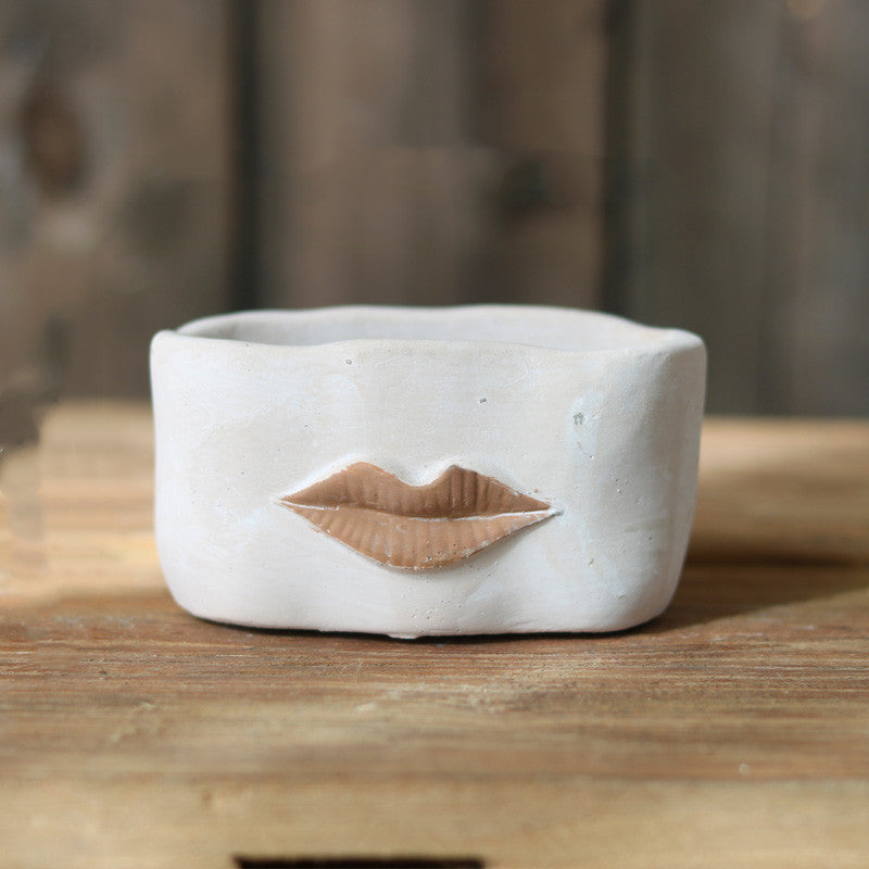 Big Lips Cement Flower Pot - Abstract Modern Home Decor