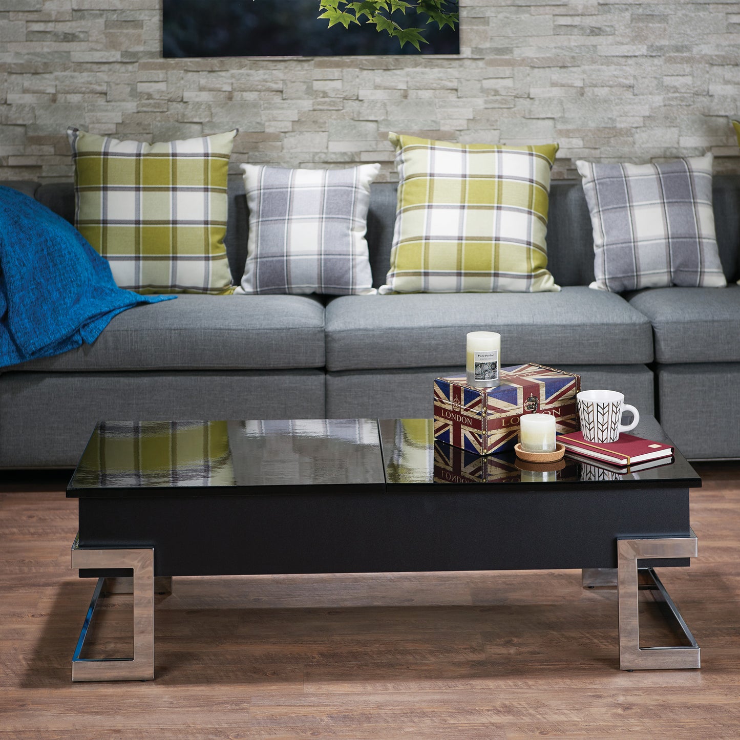 Black High Gloss Coffee Table with Lift Top and Chrome Base