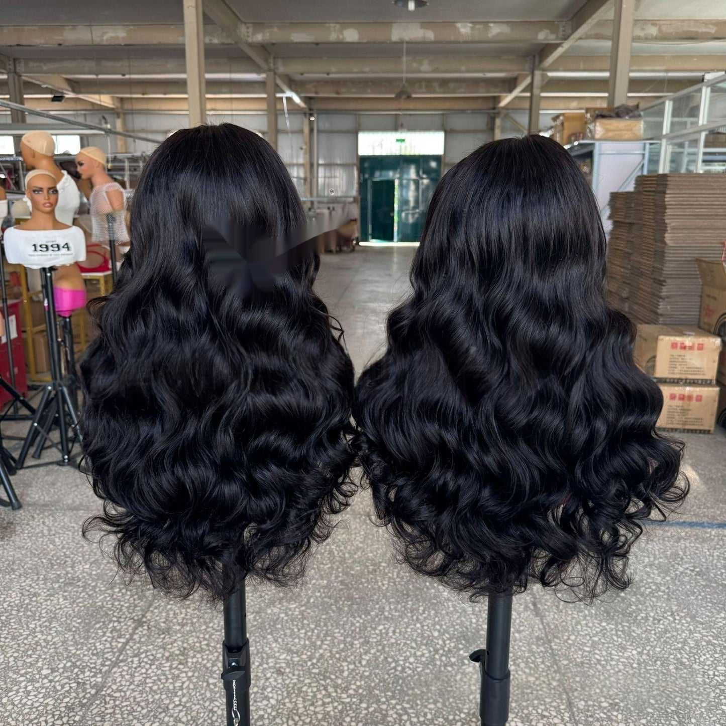 Wavy Human Hair Wig 20-22 Inch Natural Looking Synthetic Wig for Women