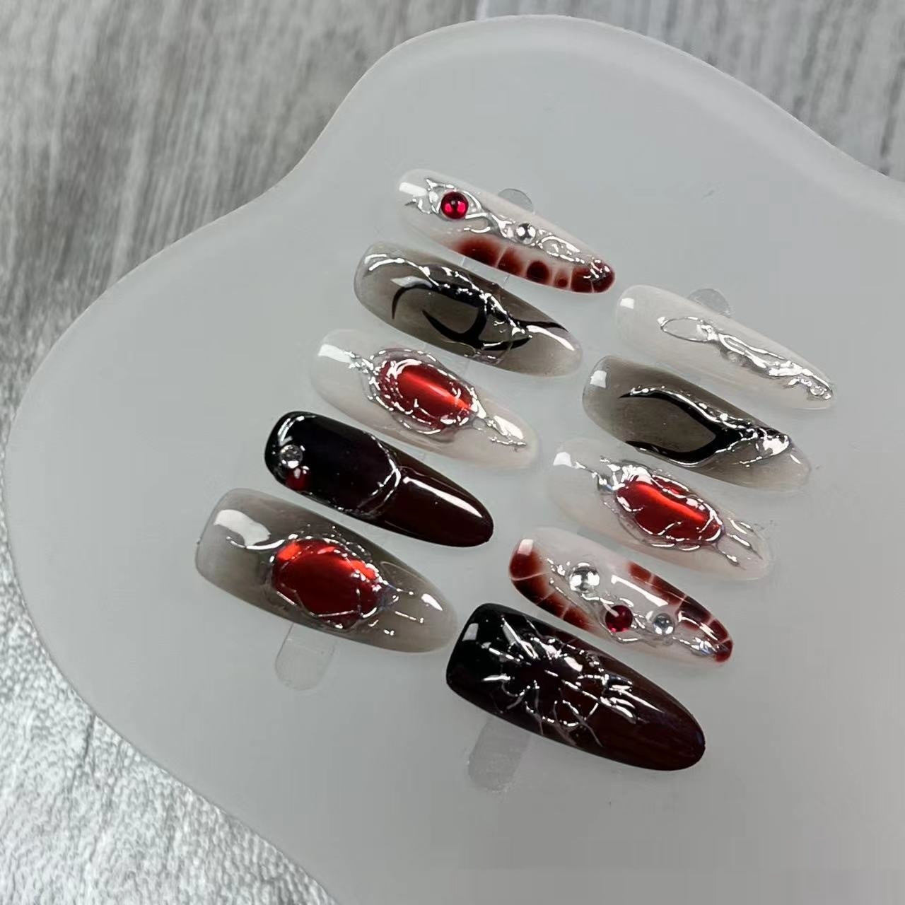 Black and Red Gradient Handmade Wearable Nail Art Kit - Prolate Ellipse XS-L