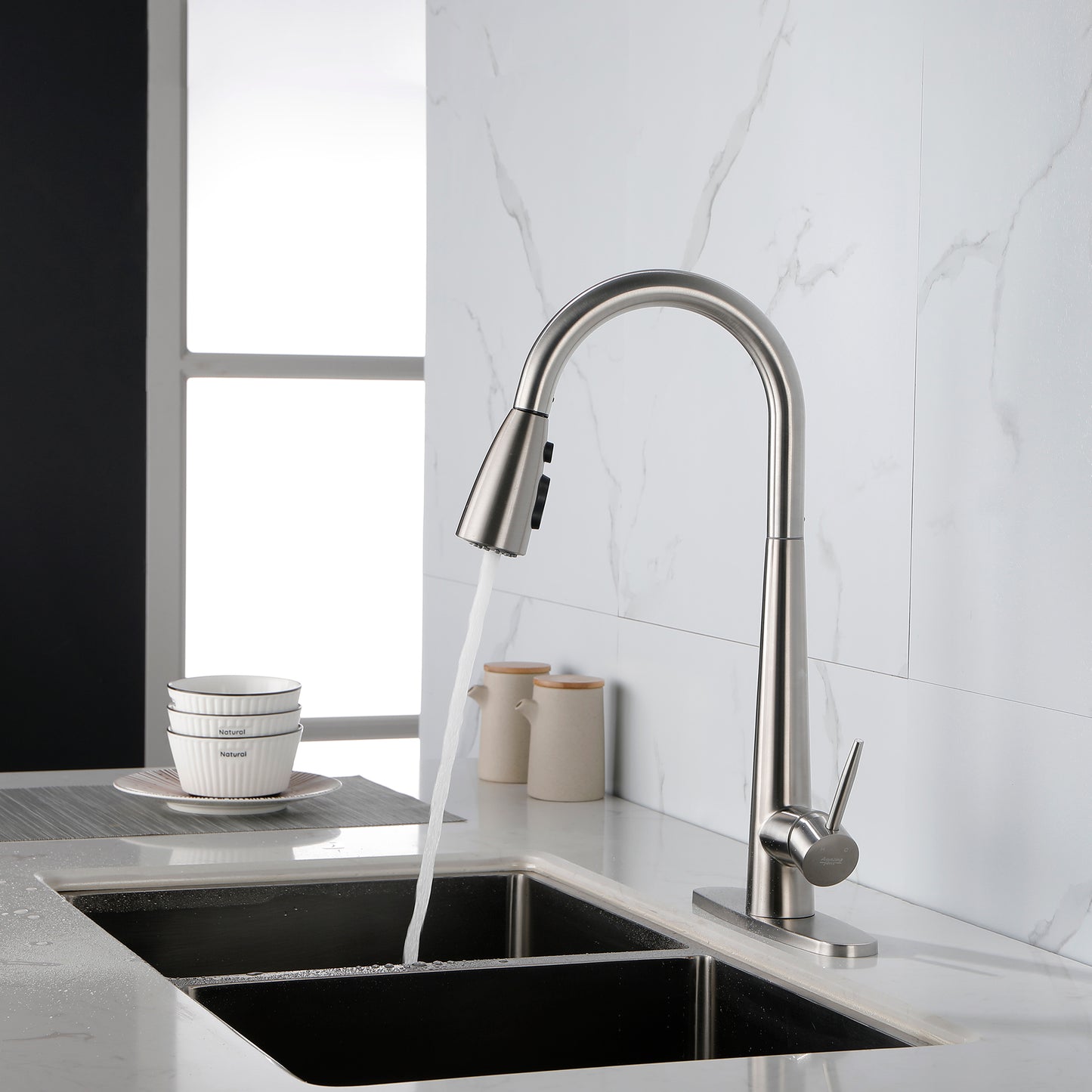 Stainless Steel Kitchen Faucet with Single Handle and Deck