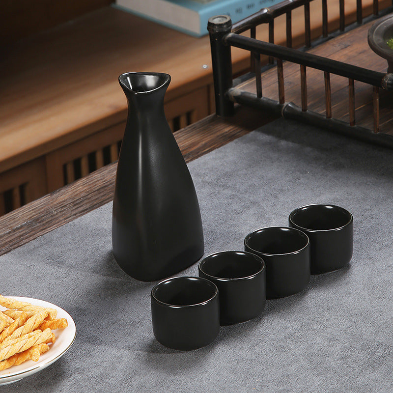 Elegant Wine Pot Set with Four Glasses - Matte Black Porcelain Home Barware