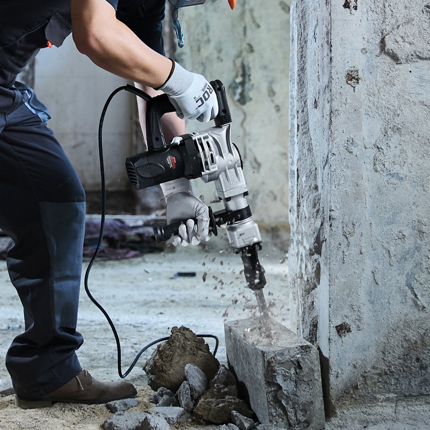 Electric Demolition Jack Hammer 1400W Heavy Duty Concrete Breaker with Chisels and Case