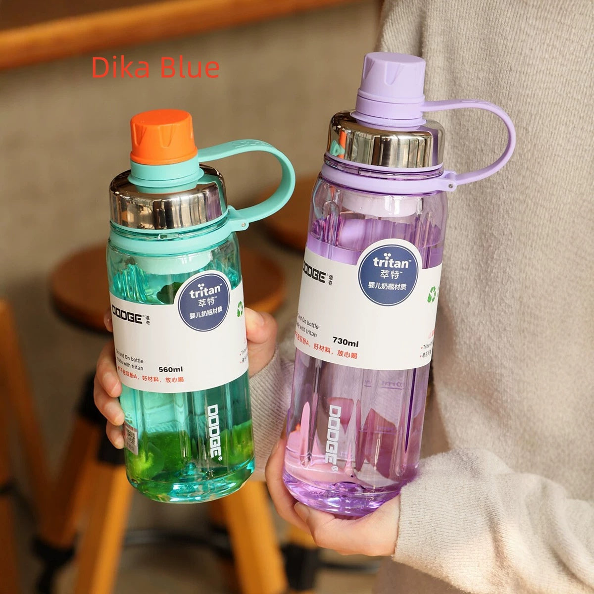 Large Capacity Sports Water Bottle for Outdoor Fitness 730ml Tritan