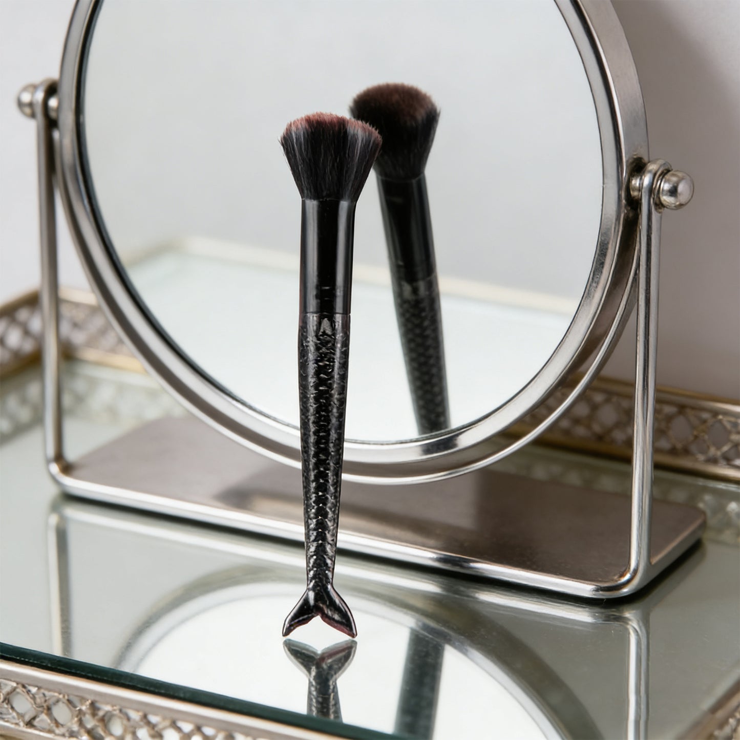 Professional Face Makeup Brush - Soft Bristle Cosmetic Tool