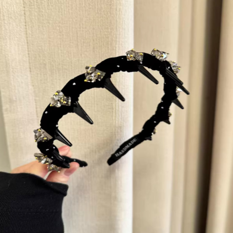 Velvet Crystal Wave Hairband with Non-Slip Design