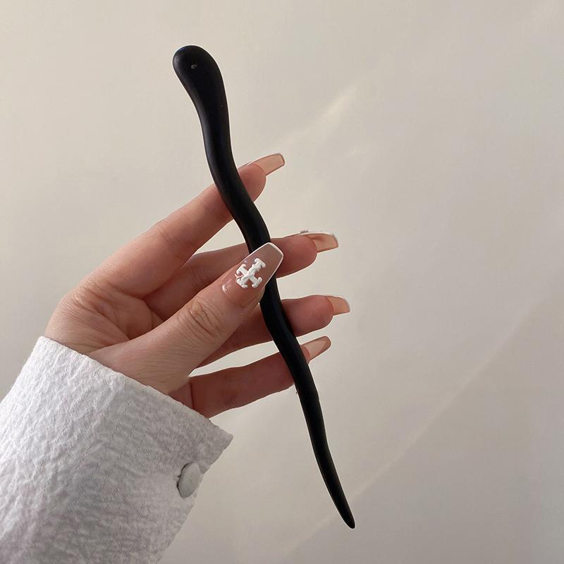 Elegant Sandalwood Hairpin for Updo Hairstyles - Wooden Hair Accessory