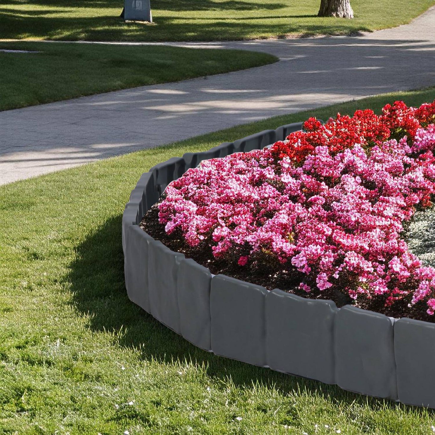 16ft Plastic Garden Edging Kit with 20 Interlocking Borders and Spikes - Flexible Lawn & Flower Bed Border