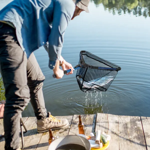 Foldable Fishing Net with Aluminum Alloy Handle - 15.74" x 28.74"