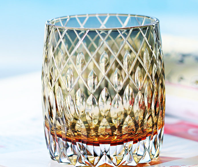 Crystal Whiskey Glass - Elegant Hand-Carved 400ml for Home Bar