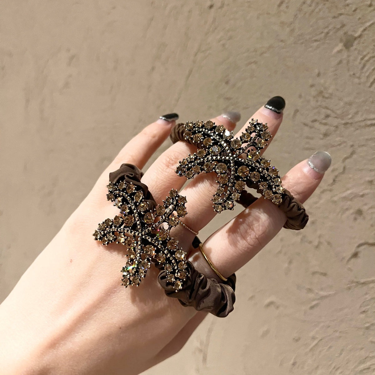 Starfish Rhinestone Hair Ring - Alloy