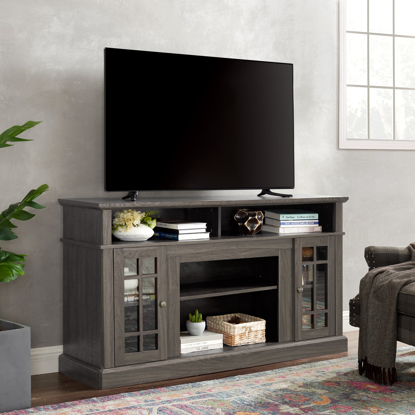 Classic TV Media Stand Modern Entertainment Console For Up To 65 With