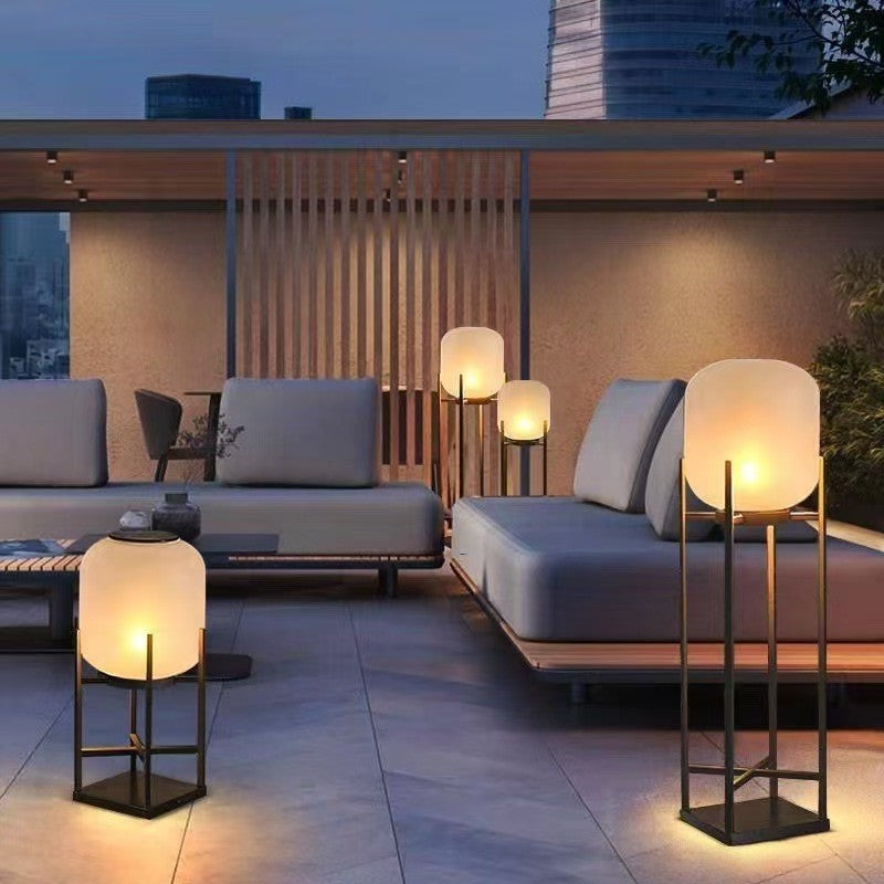 Solar-Powered Outdoor Garden Lantern Lights - Stainless Steel 1000mm